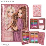 Piórnik 1-komorowy z klapką z wyposażeniem XXL Top Model Floral 13056A. Wydawca: DEPESCHE. Dadada.pl Opakowanie Piórnik 1-komorowy z klapką z wyposażeniem XXL Top Model Floral 13056A