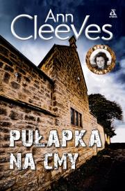 Pułapka na ćmy. Autor: Cleeves Ann. Dadada.pl Okładka książki Pułapka na ćmy
