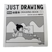 Opakowanie Szkicownik 100x100/80K Dziewczynka w górach