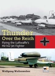 Thunder Over the Reich. Autor: Wollenweber Wolfgang. Dadada.pl Okładka książki Thunder Over the Reich