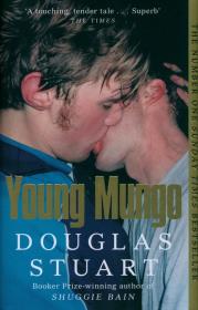 Young Mungo. Autor: Stuart Douglas. Dadada.pl Okładka książki Young Mungo