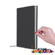 Zeszyt A5/80K linia PIXIE CREW z czarnym panelem. Wydawca: Pixie Crew. Dadada.pl Opakowanie Zeszyt A5/80K linia PIXIE CREW z czarnym panelem