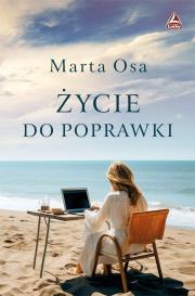 Życie do poprawki. Autor: Osa Marta. Dadada.pl Okładka książki Życie do poprawki