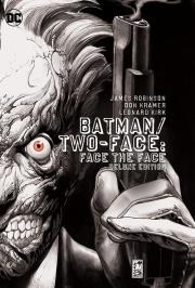 Batman / Two-Face Face the Face. Autor: James A. Robinson, Kramer Don, Kirk Leonard. Dadada.pl Okładka książki Batman / Two-Face Face the Face