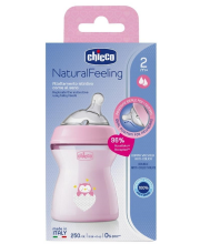 Butelka plastikowa NaturalFeeling różowa 250ml 2m+. Wydawca: Chicco. Dadada.pl Opakowanie Butelka plastikowa NaturalFeeling różowa 250ml 2m+