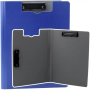 Deska z okładką A4 dwa klipy plastikowa granatowa. Wydawca: Leantoys. Dadada.pl Opakowanie Deska z okładką A4 dwa klipy plastikowa granatowa