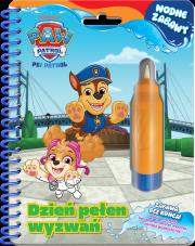 Okładka książki Dzień pełen wyzwań. Psi Patrol. Wodne zabawy