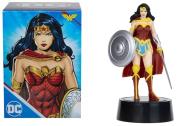 Figurka DC led Wonder Woman. Wydawca: Pro Kids. Dadada.pl Opakowanie Figurka DC led Wonder Woman
