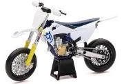Husqvarna FS450 2019 1:12. Wydawca: Daffi. Dadada.pl Opakowanie Husqvarna FS450 2019 1:12