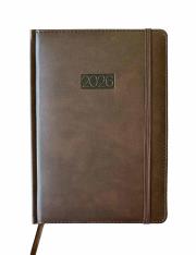 Kalendarz 2026 A5 LUX tygodniowy brązowy V3 K-A5T L. Wydawca: AVANTI. Dadada.pl Opakowanie Kalendarz 2026 A5 LUX tygodniowy brązowy V3 K-A5T L