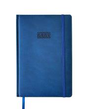 Kalendarz 2026 A5 LUX tygodniowy granatowy V2 K-A5T L. Wydawca: AVANTI. Dadada.pl Opakowanie Kalendarz 2026 A5 LUX tygodniowy granatowy V2 K-A5T L