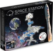 Klocki konstrukcyjne NASA metalowe Stacja Kosmiczna 230 elementów. Wydawca: BRANDED.ŚLIWIŃSKI. Dadada.pl Opakowanie Klocki konstrukcyjne NASA metalowe Stacja Kosmiczna 230 elementów