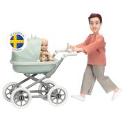 Lalka tata mężczyzna z dzieckiem i wózkiem. Wydawca: MICKI. Dadada.pl Opakowanie Lalka tata mężczyzna z dzieckiem i wózkiem