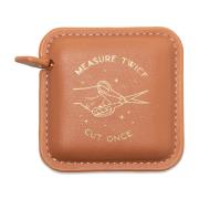 Miarka kieszonkowa 150cm. Wydawca: Designworks Ink. Dadada.pl Opakowanie Miarka kieszonkowa 150cm