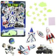 Naklejki fluorescencyjne na ścianę kosmos. Wydawca: Leantoys. Dadada.pl Opakowanie Naklejki fluorescencyjne na ścianę kosmos