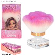 Pędzel w kształcie kwiatu Top Model BEAUTY&ME 13488A. Wydawca: DEPESCHE. Dadada.pl Opakowanie Pędzel w kształcie kwiatu Top Model BEAUTY&ME 13488A