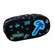 Piórnik Astrabag Dark Pixel AC6. Wydawca: ASTRA art-pap. Dadada.pl Opakowanie Piórnik Astrabag Dark Pixel AC6