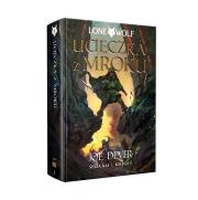 Seria Kai Księga I Lone Wolf 1: Ucieczka z mroku. Autor: Joe Dever. Dadada.pl Okładka książki Seria Kai Księga I Lone Wolf 1: Ucieczka z mroku