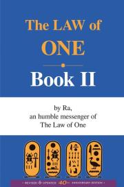 The Ra Material Book Two wer. angielska. Autor: Elkins Rueckert & McCarty. Dadada.pl Okładka książki The Ra Material Book Two wer. angielska