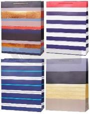 Torebka ozdobna 41x53x15cm szerokie dno mix. Wydawca: ROZETTE. Dadada.pl Opakowanie Torebka ozdobna 41x53x15cm szerokie dno mix