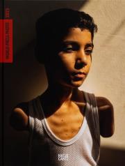 World Press Photo Yearbook 2025. Wydawca: Hatje Cantz. Dadada.pl Opakowanie World Press Photo Yearbook 2025