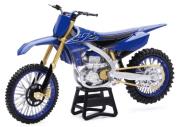 Yamaha YZ450F 2022 1:12. Wydawca: Daffi. Dadada.pl Opakowanie Yamaha YZ450F 2022 1:12