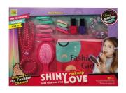 Zestaw do manicure. Wydawca: SWEDE. Dadada.pl Opakowanie Zestaw do manicure
