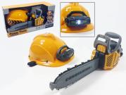 Zestaw piła łańcuchowa + kask. Wydawca: Madej. Dadada.pl Opakowanie Zestaw piła łańcuchowa + kask