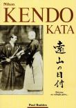 Okładka książki Nihon Kendo Kata. Patrząc na odlęgłą górę