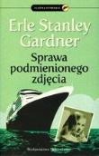 Sprawa podmienionego zdjęcia. Autor: Gardner Erle Stanley. Dadada.pl Okładka książki Sprawa podmienionego zdjęcia