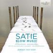 Satie: Slow Music. Autor: Jeroen van Veen. Dadada.pl Okładka książki Satie: Slow Music