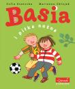 Basia i piłka nożna. Autor: Stanecka Zofia, Oklejak Marianna. Dadada.pl Okładka książki Basia i piłka nożna