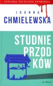 Studnie przodków TW. Autor: Joanna Chmielewska. Dadada.pl Okładka książki Studnie przodków TW