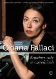 Kapelusz cały w czereśniach TW. Autor: Oriana Fallaci. Dadada.pl Okładka książki Kapelusz cały w czereśniach TW