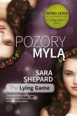 Pozory mylą. Autor: Shepard Sara. Dadada.pl Okładka książki Pozory mylą