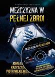 Mężczyzna w pełnej zbroi Audiobook. Autor: praca zbiorowa. Dadada.pl Okładka książki Mężczyzna w pełnej zbroi Audiobook