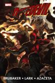 Daredevil. Nieustraszony! T.5. Autor: Ed Brubaker, Lark Michael, Paul Azaceta. Dadada.pl Okładka książki Daredevil. Nieustraszony! T.5