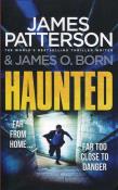 Haunted. Autor: Patterson James. Dadada.pl Okładka książki Haunted