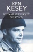 Lot nad kukułczym gniazdem pocket. Autor: Ken Kesey. Dadada.pl Okładka książki Lot nad kukułczym gniazdem pocket