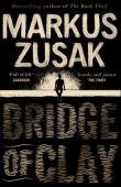 Bridge of Clay. Autor: Zusak Markus. Dadada.pl Okładka książki Bridge of Clay
