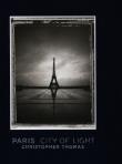 Paris City of light. Autor: Thomas Christopher. Dadada.pl Okładka książki Paris City of light