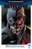 Batman Detective ComicsDwa oblicza Two-Face'a T.9. Autor: James A. Robinson. Dadada.pl Okładka książki Batman Detective ComicsDwa oblicza Two-Face'a T.9