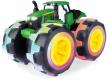 Opakowanie John Deere traktor świecące opony TOMY