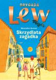 Skrzydlata zagadka. Autor: Kurosz Weronika. Dadada.pl Okładka książki Skrzydlata zagadka