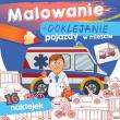 Pojazdy w mieście. Malowanie-doklejanie. Autor: Opracowanie zbiorowe. Dadada.pl Okładka książki Pojazdy w mieście. Malowanie-doklejanie