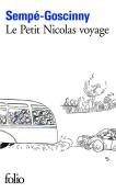 Petit Nicolas voyage. Autor: Sempe Jean-Jacques. Dadada.pl Okładka książki Petit Nicolas voyage