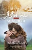Niebieska sukienka w.2022. Autor: Grażyna Jeromin Gałuszka. Dadada.pl Okładka książki Niebieska sukienka w.2022