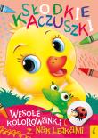 Słodkie Kaczuszki. Wesołe kolorowanki z naklejkami. Autor: Opracowanie zbiorowe. Dadada.pl Okładka książki Słodkie Kaczuszki. Wesołe kolorowanki z naklejkami