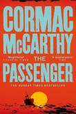The Passenger wer. angielska. Autor: Cormac McCarthy. Dadada.pl Okładka książki The Passenger wer. angielska