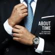 About Time wer. angielska. Autor: Ivar Line. Dadada.pl Okładka książki About Time wer. angielska